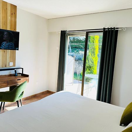 Hotel Le Colombier Мустьє-Сент-Марі Екстер'єр фото